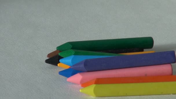 Svart färg. Wax crayon pastell färg. konstnären verk — Stockvideo