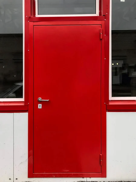 Фото Красный Входной Узел Красная Дверь — стоковое фото