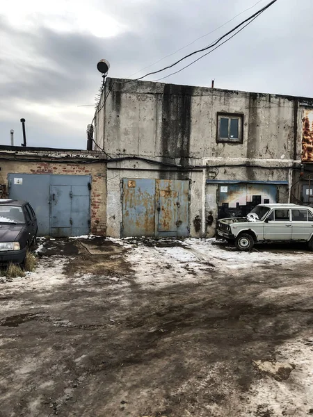 Foto Alte Verlassene Garagen — Stockfoto