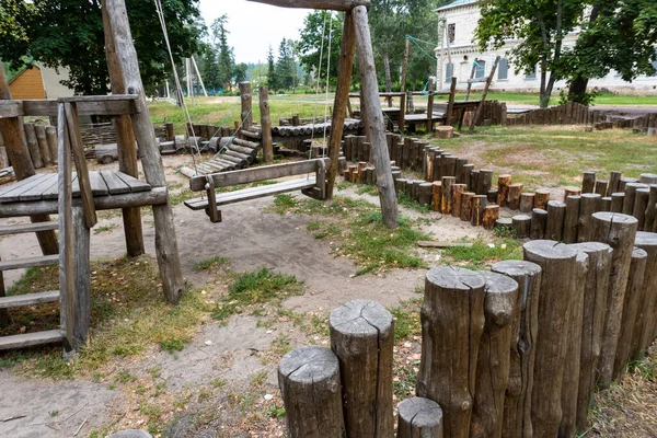 Spielplatz Aus Holz Wald — Stockfoto