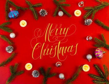 Noel kartı, pankart, yazılı düz yatak kırmızı arka planda mutlu Noeller.