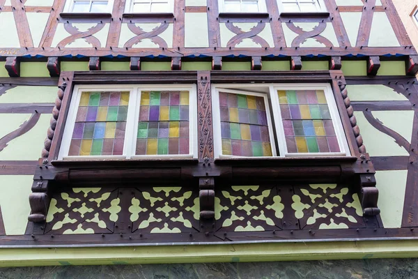 Ólmozott Ablakokkal Egy Favázas Házban Linz Rhein Németország — Stock Fotó