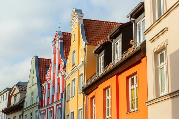 Gevels Van Historische Rij Huizen Door Unesco Beschermde Oude Stad — Stockfoto