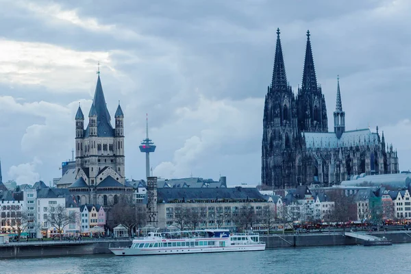 Köln Duitsland Maart 2018 Cityscape Van Keulen Met Dom Van — Stockfoto