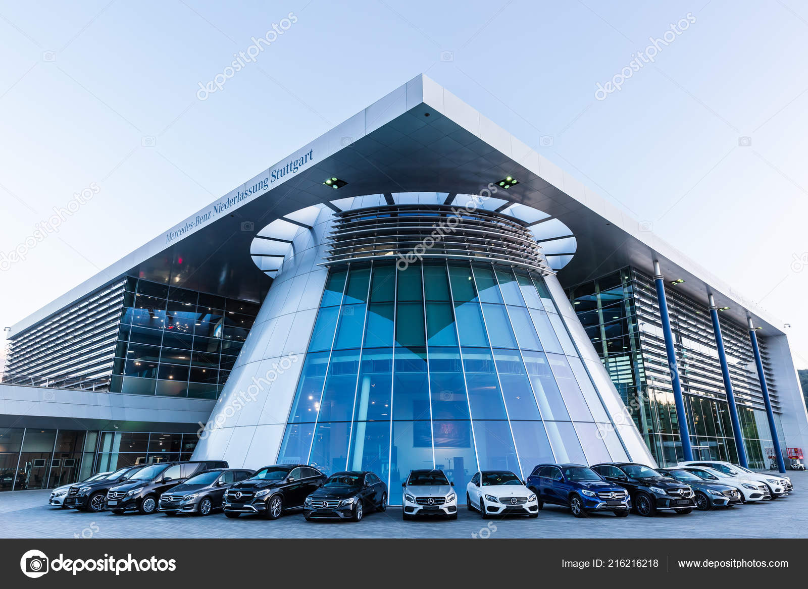 Mercedes Benz Germany >> Stuttgart Germany September 2018 Mercedes Benz Headquarters Dusk Mercedes Benz Germany >> Stuttgart Germany September 2018 Mercedes Benz Headquarters Dusk