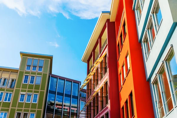 Imagen Fachadas Coloridas Casa Largo Una Plaza Ciudad Stuttgart Alemania — Foto de Stock