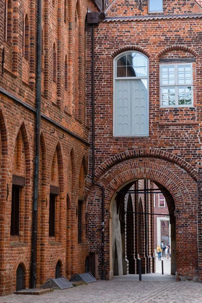 Bild Einer Seitenansicht Des Berühmten Rathauses Stralsund Deutschland — Stockfoto