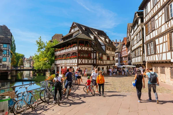 Страсбург Франція Вересня 2018 Погляд Чверть Petite France Неідентифікованими Людьми — стокове фото
