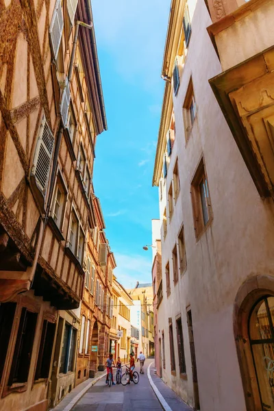 Strasbourg France September 2018 Alley Cathedral District Unidentified People Strasbourg — Stock Photo, Image