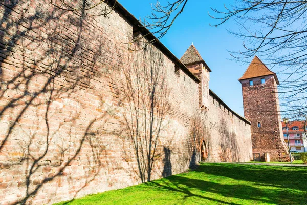 Foto Muralha Medieval Cidade Romana Com Torres Worms Alemanha — Fotografia de Stock