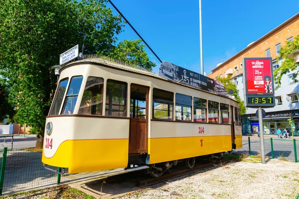 Sewilla Hiszpania Listopada 2018 Wagon Historyczny Tramwaj Sewilli Niezidentyfikowanych Osób — Zdjęcie stockowe