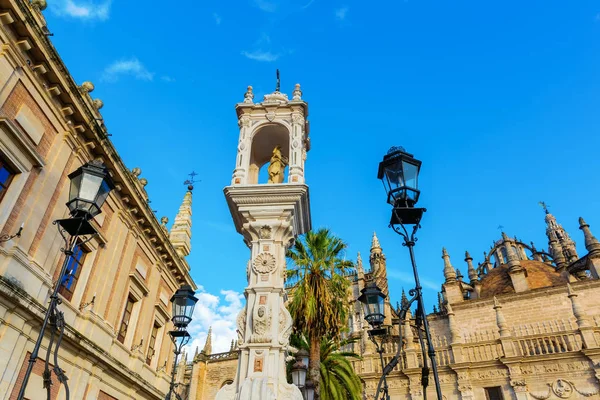 Bild Einer Ansicht Der Kathedrale Von Sevilla Von Der Plaza — Stockfoto