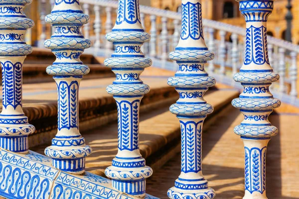 Zbliżenie Zdjęcie Ceramiczne Reling Mostowy Plaza Espana Sewilla Hiszpania — Zdjęcie stockowe