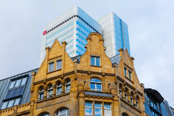 Frankfurt Duitsland Januari 2019 Historische Gebouw Tegenover Zilver Toren Frankfurt — Stockfoto