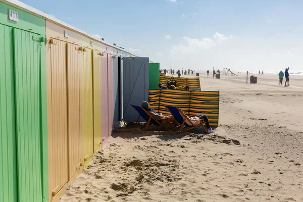 Pláž v Severním moři v Domburgu, Nizozemsko — Stock fotografie