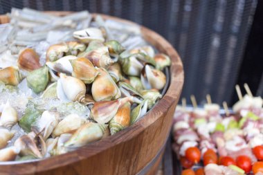 buz taze hizmet Barbekü bar yapmak için kabuk kadar kapatın