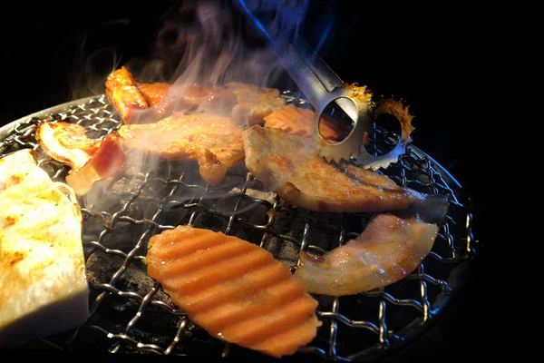 Close Shot Grill Pork Hot Coal Smoke Japanese Food Call — Fotografia de Stock