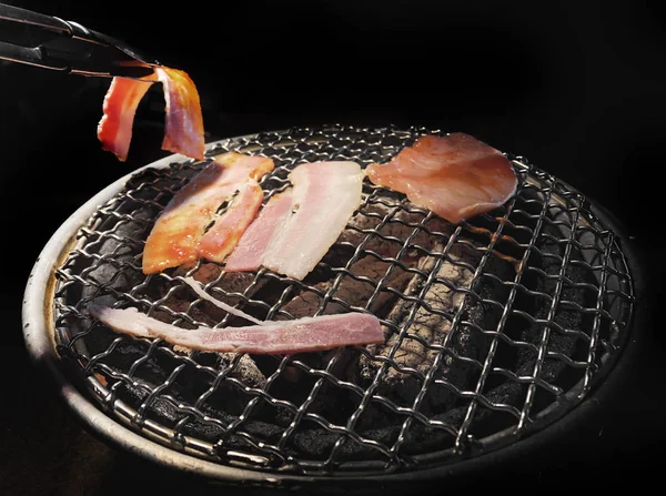 Yakından Atış Yakiniku Arka Arka Plan Üzerinde Domuz Etinin Japon — Stok fotoğraf