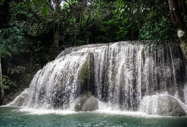 Hermosa Cascada Montaña Temporada Lluvias Tailandia —  Fotos de Stock