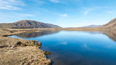 Emma Gölü, Yeni Zelanda 'nın Canterbury kentinde Hakatere Koruma Parkı' nda bulunan küçük bir göldür. Clearwater Gölü 'ne çok yakın.