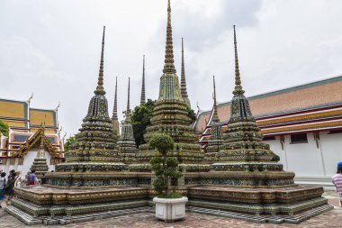 24.02.2018. Wat Pho. Tapınağı yatan Buda dışında. Bangkok. Tayland. Tapınağı ziyaret dünyanın dört bir yanından gelen turistler. Ünlü Turizm hedef, turistik