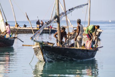 Afrika balıkçı tekne. Sahil Zanzibar Adası .