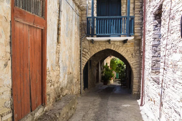 Vieja calle de piedra. Lefkara. Chipre — Foto de Stock
