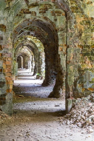 Mystical ruins. Old fort Tarakanivsky,  Rivne region. Ukraine — Stock Photo, Image