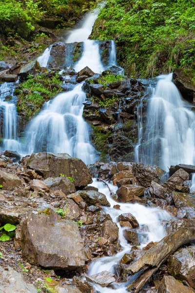Cascade Trufanets Falls Karpaten Bergen Hoogste Natuurlijke Waterval Transcarpathia Zomer — Stockfoto