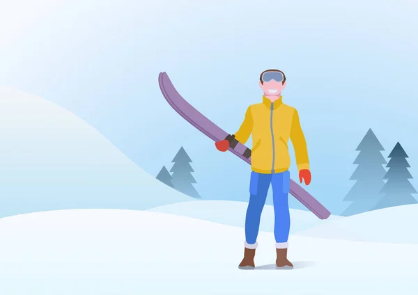 男孩站在滑雪在雪漂流山冬天雪背景与圣诞树 向量例证 — 图库矢量图片