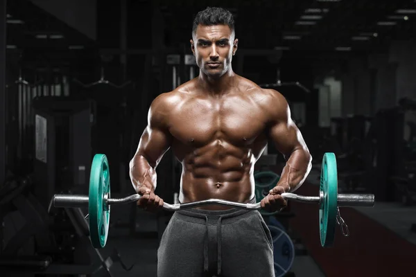 Hombre Muscular Haciendo Ejercicio Gimnasio Haciendo Ejercicios Para Bíceps Fuerte —  Fotos de Stock