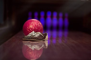 Bowling malzemeleri. Kapat.