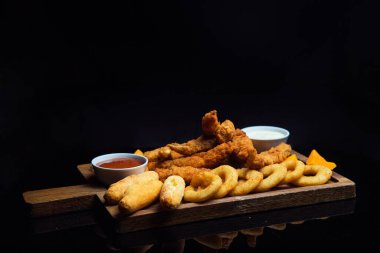 Nugget 'lar tahtaya dizildi