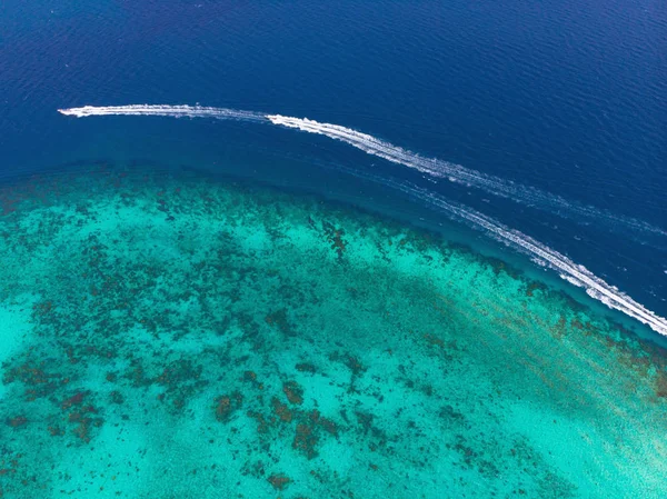 Océano Con Agua Clara Desde Arriba — Foto de Stock