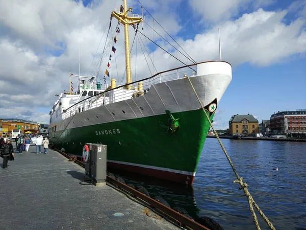 Stavanger Noruega Agosto 2017 Embarcación Marítima Amarrada Puerto Vista Panorámica —  Fotos de Stock