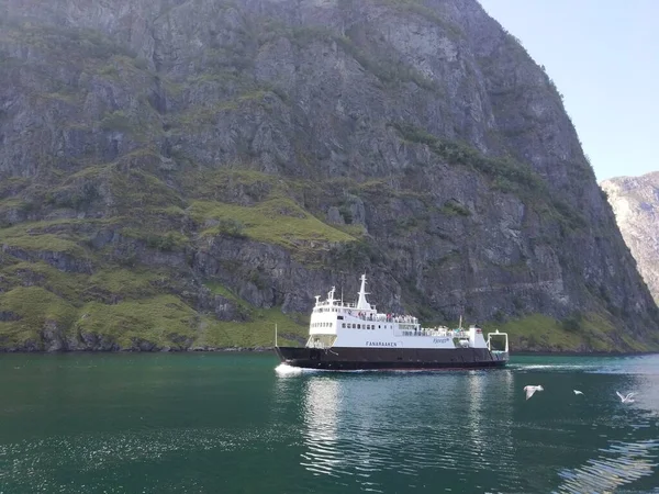 Schöne Norwegische Berge Und Klippen Hardangerfjord Norwegen — Stockfoto