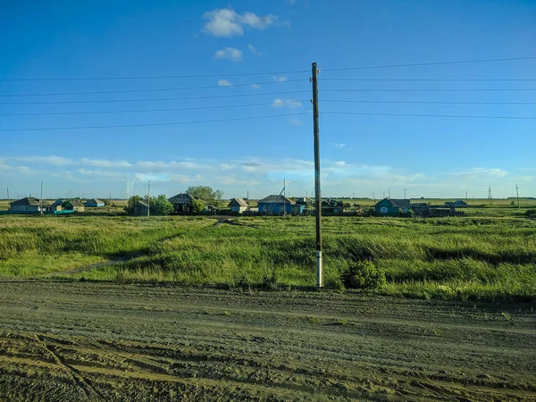 Karasuk Rússia Maio 2020 Aldeia Russa Vista Janela Trem Casas — Fotografia de Stock