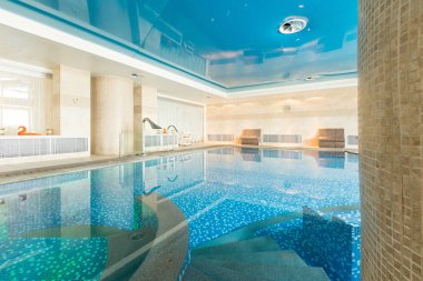 Otel spa merkezinde Kapalı Yüzme Havuzu