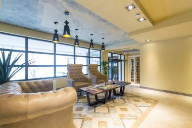 Yeni otelde otel salonu iç