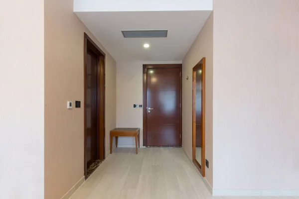 Habitación de hotel interior, pasillo de entrada — Foto de Stock
