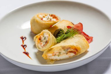 Salam ve krem peynir kahvaltı rulo beyaz tabaktabaktabak tabaktabak tabak tabaktabak tabak tabak tabak tabak tabak tabak tabak tabak tabak tabak tabak tabak tabak tabak tabak tabak tabak tabak tabak tabak