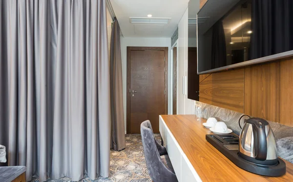 Innenausstattung eines luxuriösen Hotelzimmers — Stockfoto