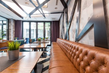 Modern bir otel lounge cafe bar restoran iç