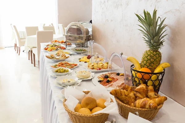 Colazione Buffet Nel Ristorante Dell Hotel — Foto Stock