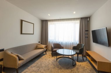 Lüks bir otel dairesi.