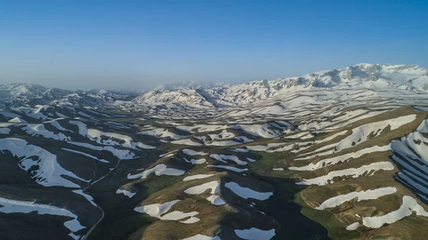 Saison Printanière Enchanteresse Dans Les Montagnes — Photo