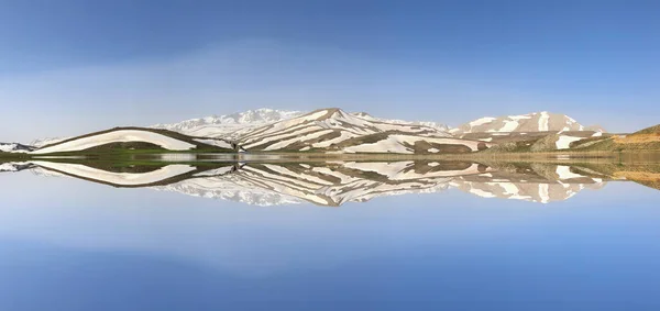 Paisagem Espetacular Com Lagos Montanha Reflexões — Fotografia de Stock