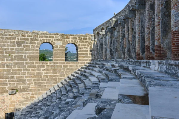 Aspendos Divadlo Kroky Stěny — Stock fotografie