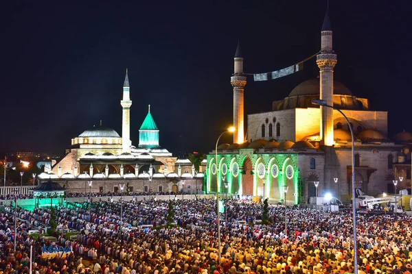 Νύχτα Kadir Ραμαζάν Νύχτα Και Λατρεία Των Ανθρώπων — Φωτογραφία Αρχείου