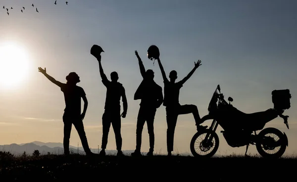 Jazda Konna Motocykli Piękne Wycieczki Rozładowywanie Razem — Zdjęcie stockowe